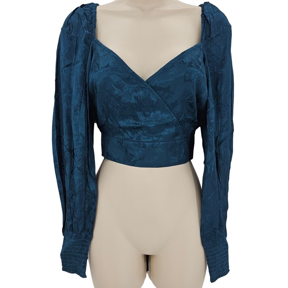 Band Of The Free Womans size XS Camille Deep Teal Floral Crossover Crop Top NEW